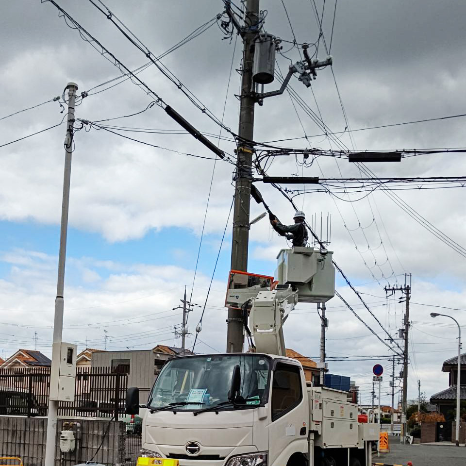 インターネット引き込み線工事